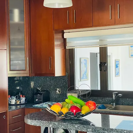 House Of Hera Дом отдыха *