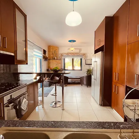 Дом отдыха House Of Hera